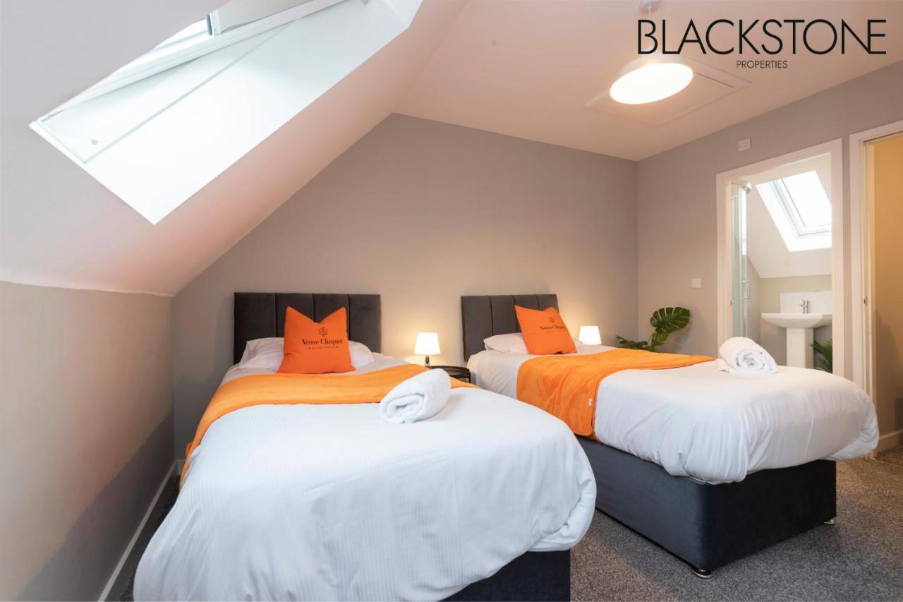 Champagne House - 4 Bed Property Plus 2 Sofa Beds By Bpne Darlington  Luaran gambar